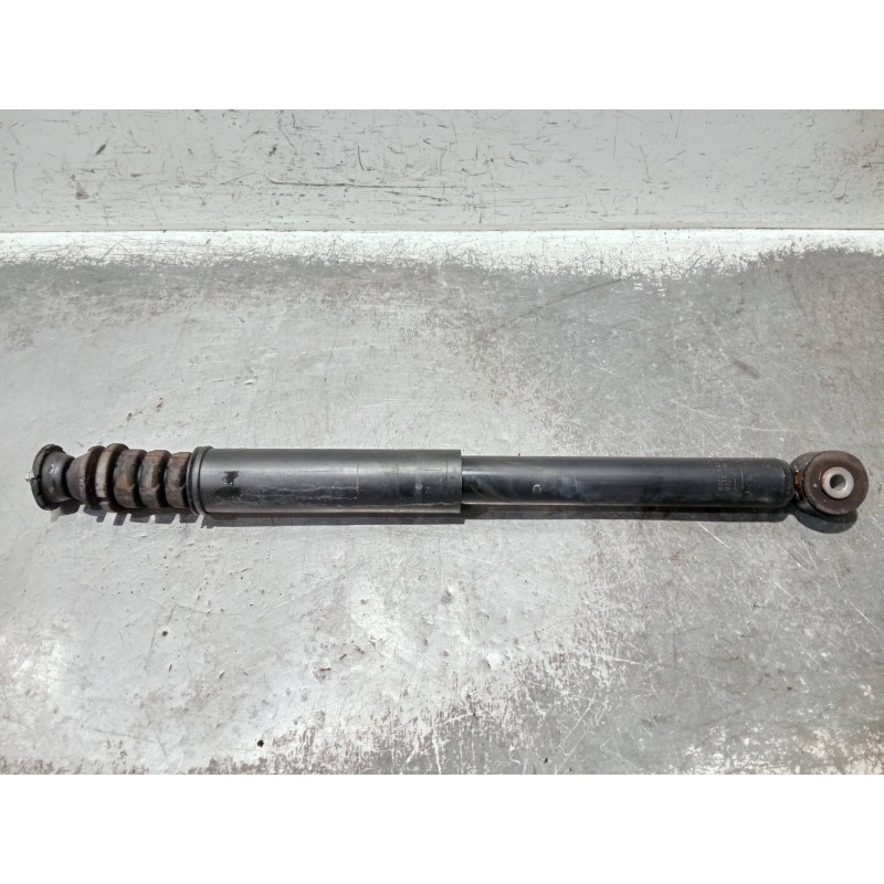 Recambio de amortiguador trasero izquierdo para renault clio ii fase ii (b/cb0) referencia OEM IAM 8200662259 03071000594 