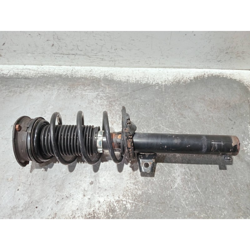 Recambio de amortiguador delantero izquierdo para volkswagen touran (5t1) referencia OEM IAM 5QA413031AA 5QA412021CK 