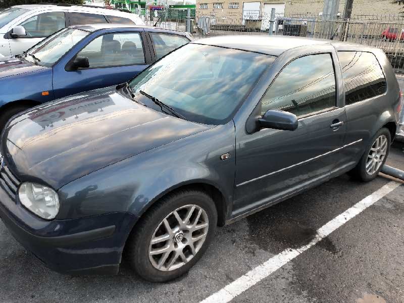 volkswagen golf iv berlina (1j1) del año 1999