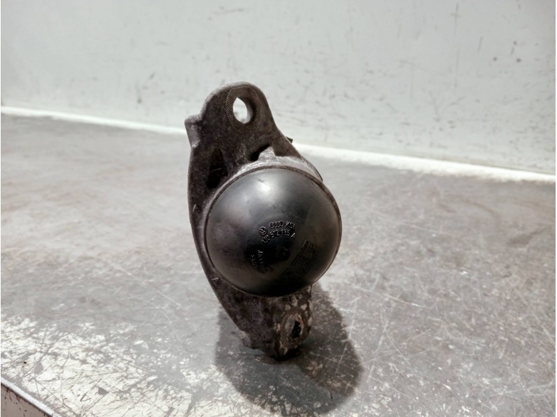 Recambio de amortiguador trasero izquierdo para volkswagen touran (5t1) referencia OEM IAM 5QA512011AQ  