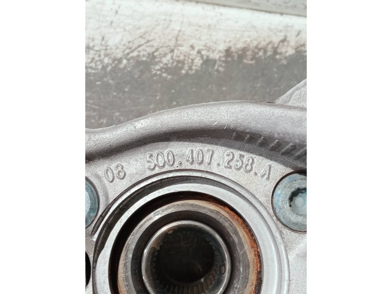 Recambio de mangueta delantera derecha para volkswagen touran (5t1) referencia OEM IAM 5Q0407258A 5Q0400054CF 