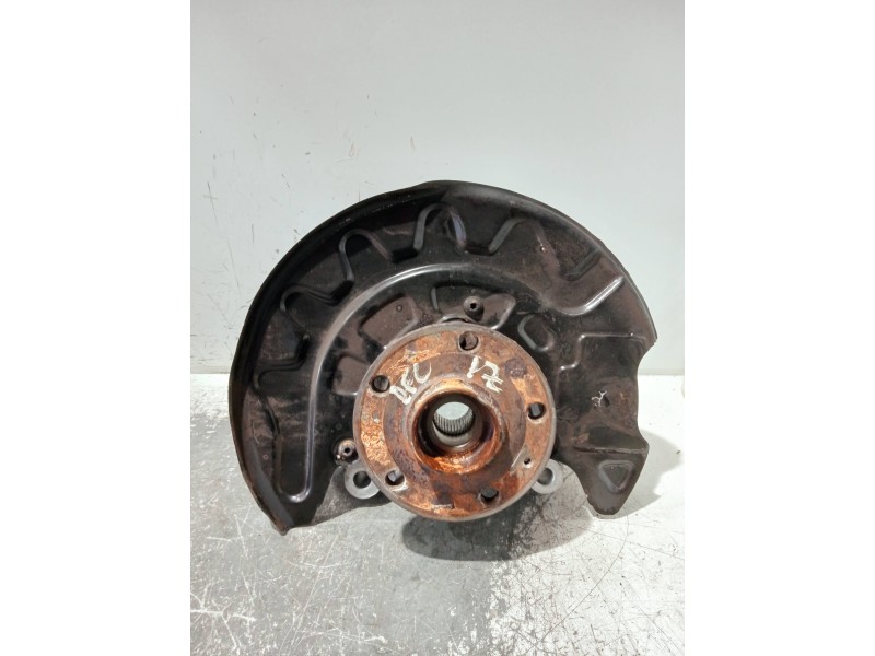 Recambio de mangueta delantera izquierda para volkswagen touran (5t1) referencia OEM IAM 5Q0407257A 5Q0400053 