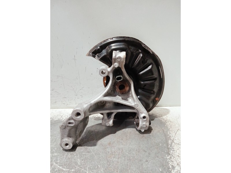 Recambio de mangueta trasera derecha para volkswagen touran (5t1) referencia OEM IAM 5QA505436A  