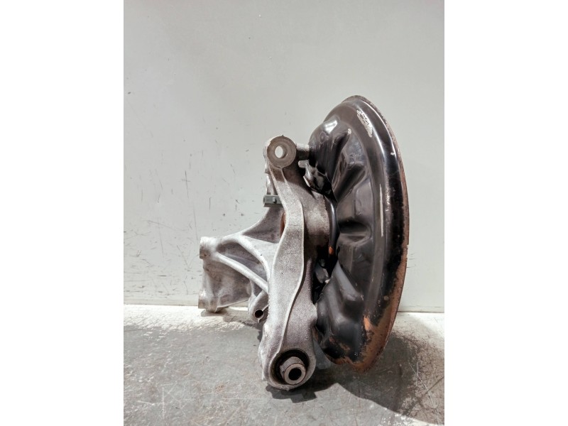 Recambio de mangueta trasera derecha para volkswagen touran (5t1) referencia OEM IAM 5QA505436A  