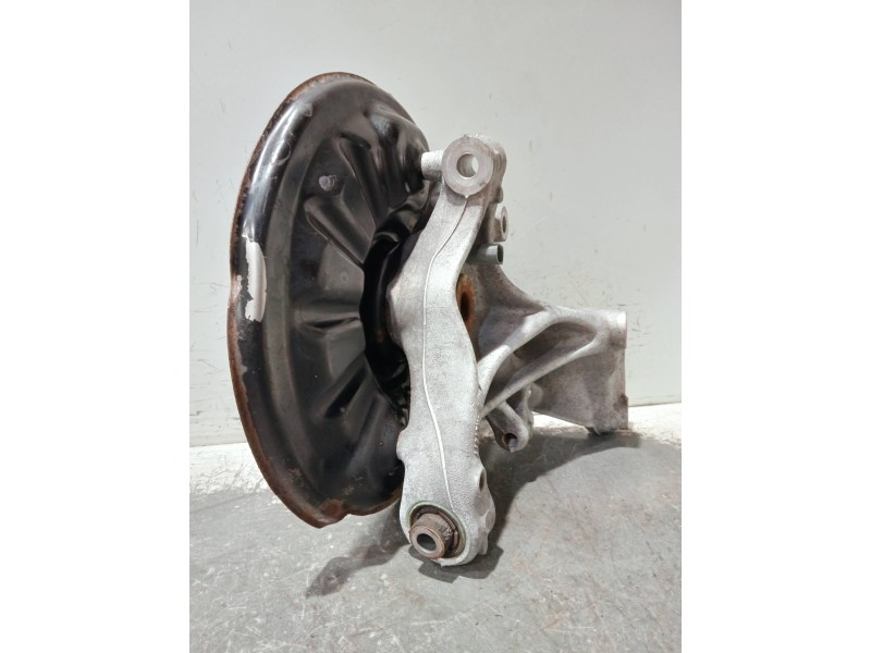 Recambio de mangueta trasera izquierda para volkswagen touran (5t1) referencia OEM IAM 5QA505435A  