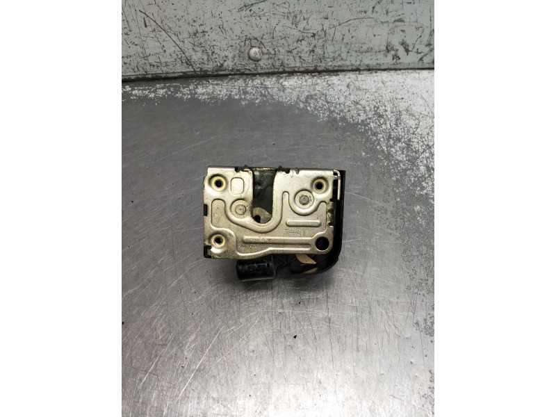 Recambio de motor cierre centralizado delantero derecho para renault megane i fase 2 berlina (ba0) referencia OEM IAM   