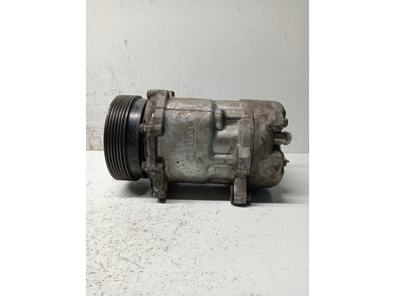Recambio de compresor aire acondicionado para volkswagen golf iv berlina (1j1) referencia OEM IAM   