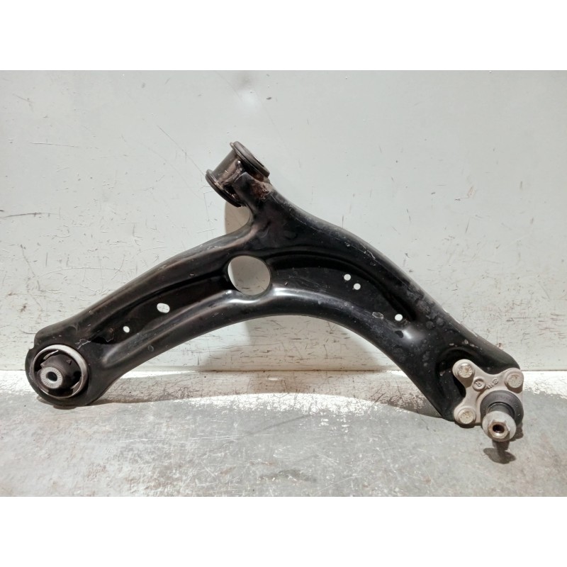 Recambio de brazo suspension inferior delantero derecho para volkswagen touran (5t1) referencia OEM IAM 3Q0407154B  