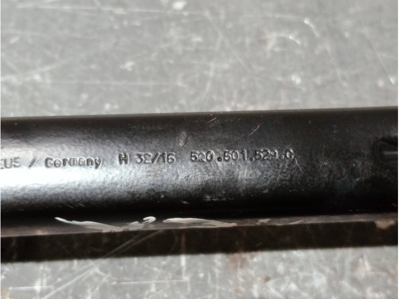 Recambio de brazo suspension inferior trasero derecho para volkswagen touran (5t1) referencia OEM IAM 5Q0501529C  