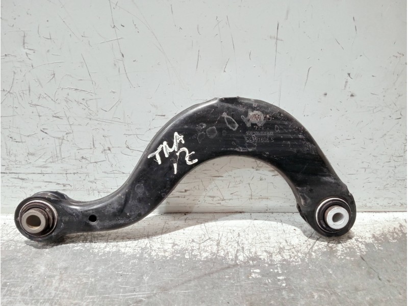 Recambio de brazo suspension superior trasero izquierdo para volkswagen touran (5t1) referencia OEM IAM 5Q0505323D  