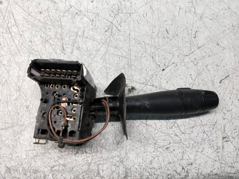 Recambio de mando luces para renault trafic (desde 5.89) t 1100 referencia OEM IAM   