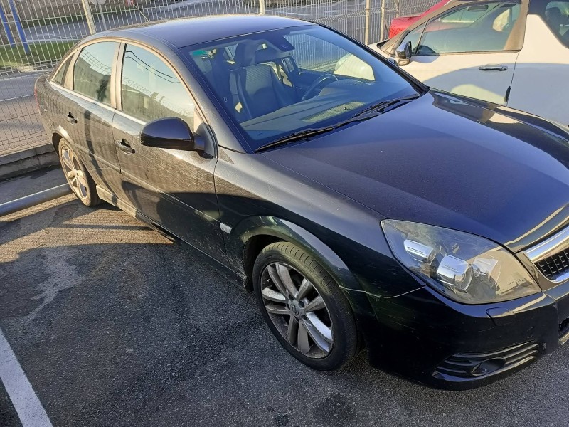 opel vectra c berlina del año 2007