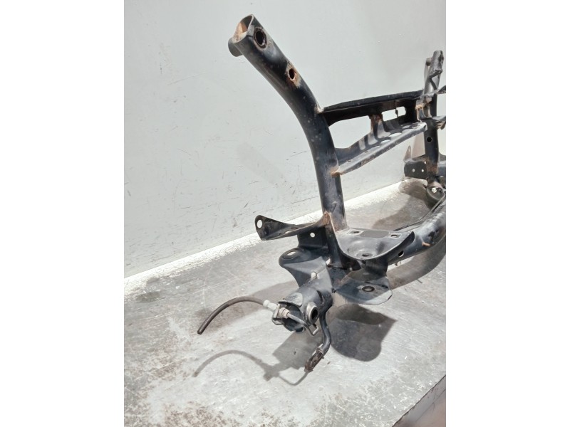 Recambio de puente trasero para volkswagen touran (5t1) referencia OEM IAM 5QA505315B 5QA50003 CUNA