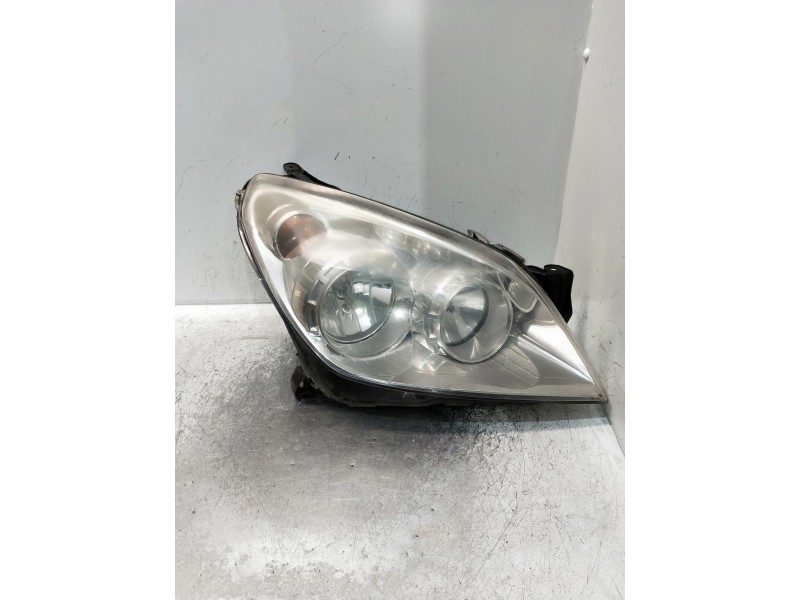 Recambio de faro derecho para opel astra h berlina referencia OEM IAM 1EG27037042 13239289 