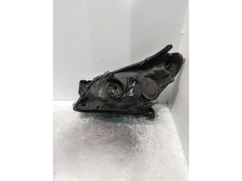 Recambio de faro derecho para opel astra h berlina referencia OEM IAM 1EG27037042 13239289 