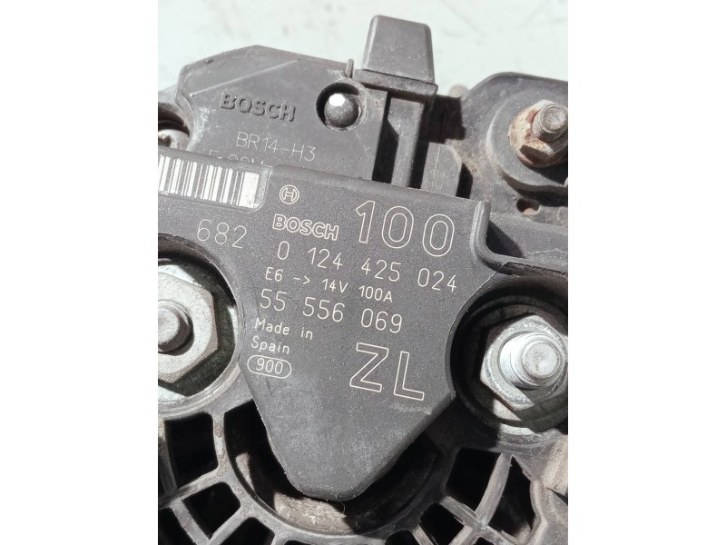 Recambio de alternador para opel astra h ber. referencia OEM IAM 55556069 0124425024 