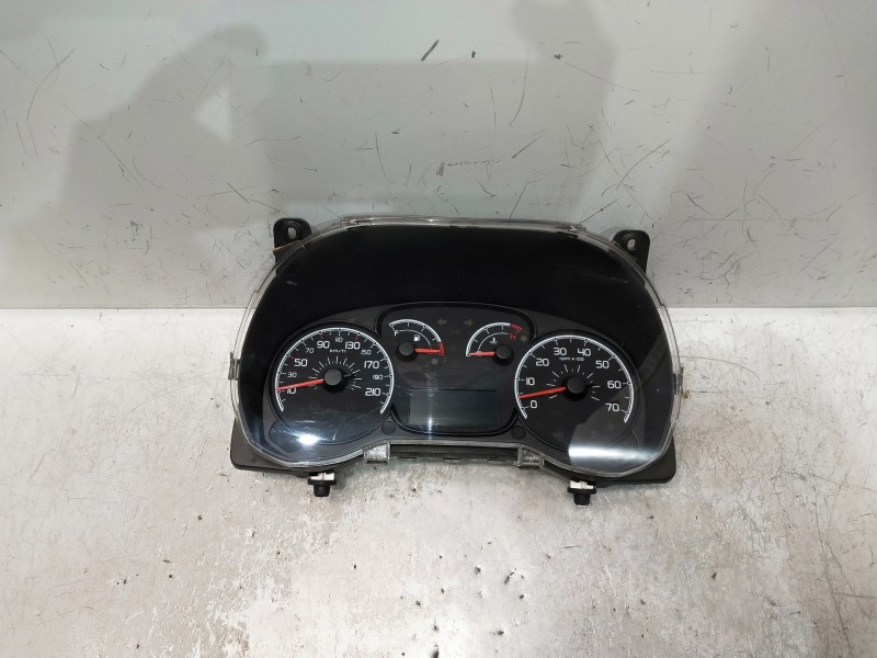 Recambio de cuadro instrumentos para fiat doblo cargo referencia OEM IAM 51942582 503005160306 