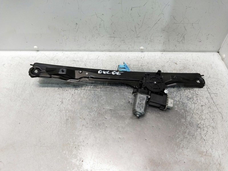 Recambio de elevalunas delantero derecho para fiat doblo cargo referencia OEM IAM 72027003 1060766 5P