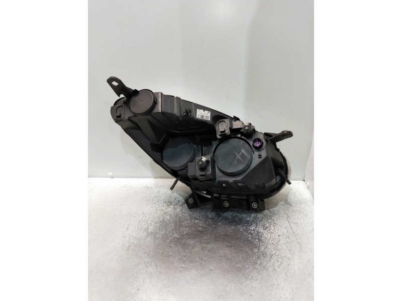 Recambio de faro izquierdo para fiat doblo cargo referencia OEM IAM 51810672  