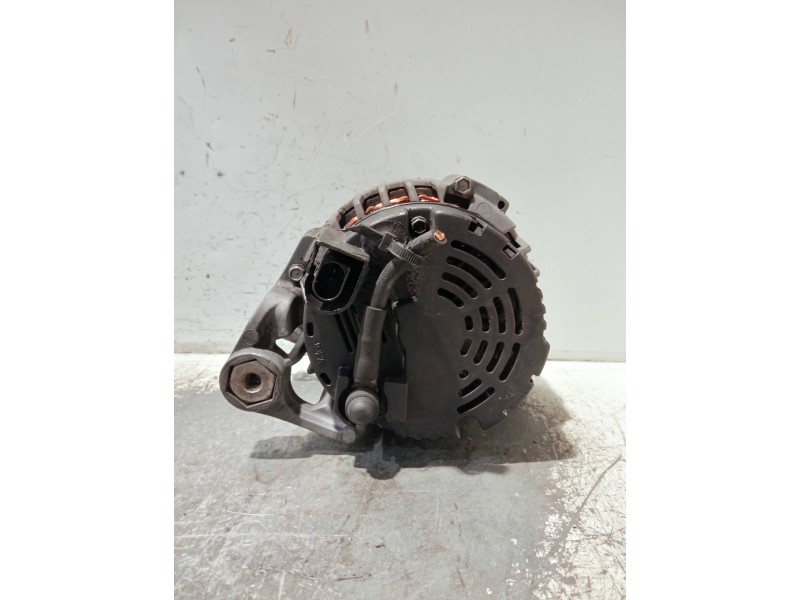 Recambio de alternador para audi a6 avant (4b5) referencia OEM IAM 4Z7903018  