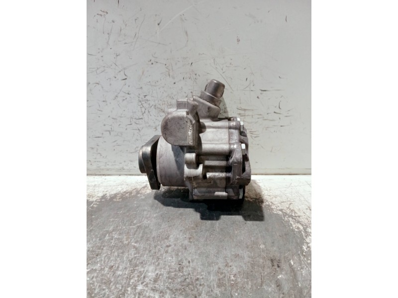 Recambio de bomba direccion para audi a6 avant (4b5) referencia OEM IAM 4B0145156P 7691955294 