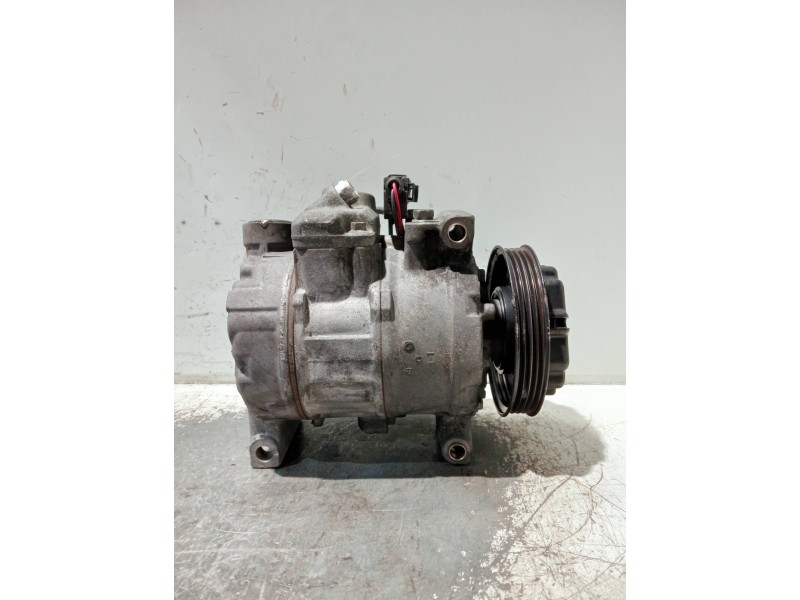 Recambio de compresor aire acondicionado para audi a6 avant (4b5) referencia OEM IAM 4B0260805J 4471709385 