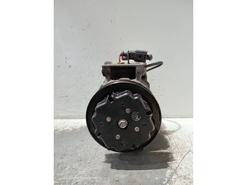 Recambio de compresor aire acondicionado para audi a6 avant (4b5) referencia OEM IAM 4B0260805J 4471709385 