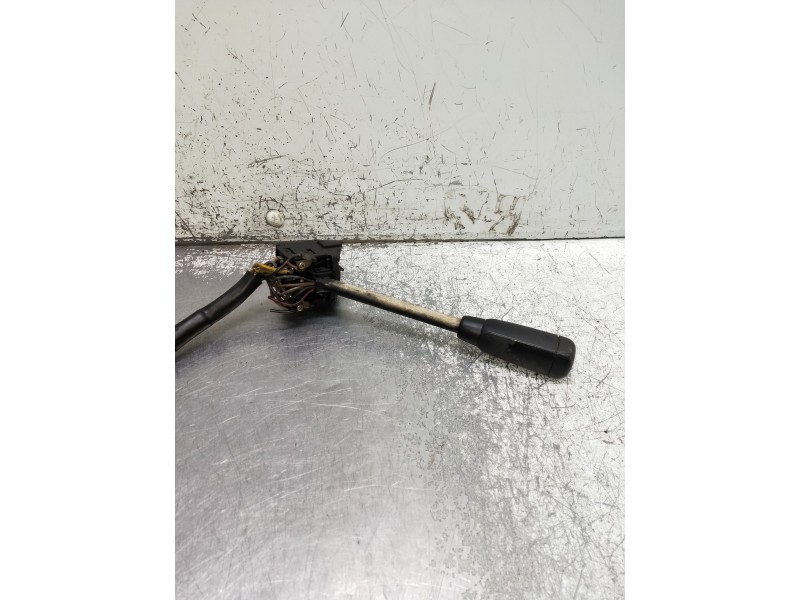 Recambio de mando limpia para mercedes clase c (w201) berlina referencia OEM IAM 2015450624  