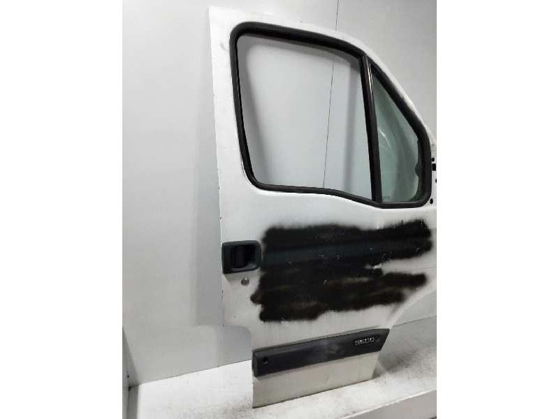 Recambio de puerta delantera derecha para opel movano 2.8 dti referencia OEM IAM   