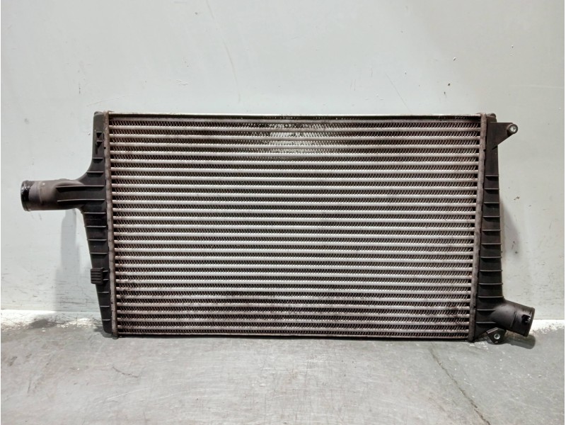 Recambio de intercooler para audi a6 avant (4b5) referencia OEM IAM 4B0145805F  