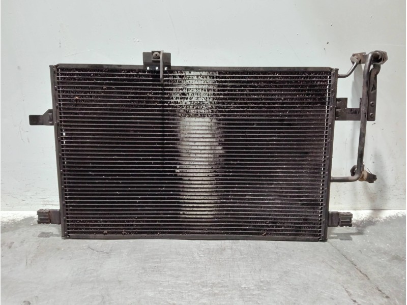 Recambio de condensador / radiador aire acondicionado para audi a6 avant (4b5) referencia OEM IAM 4Z7260401B MF4467003432 