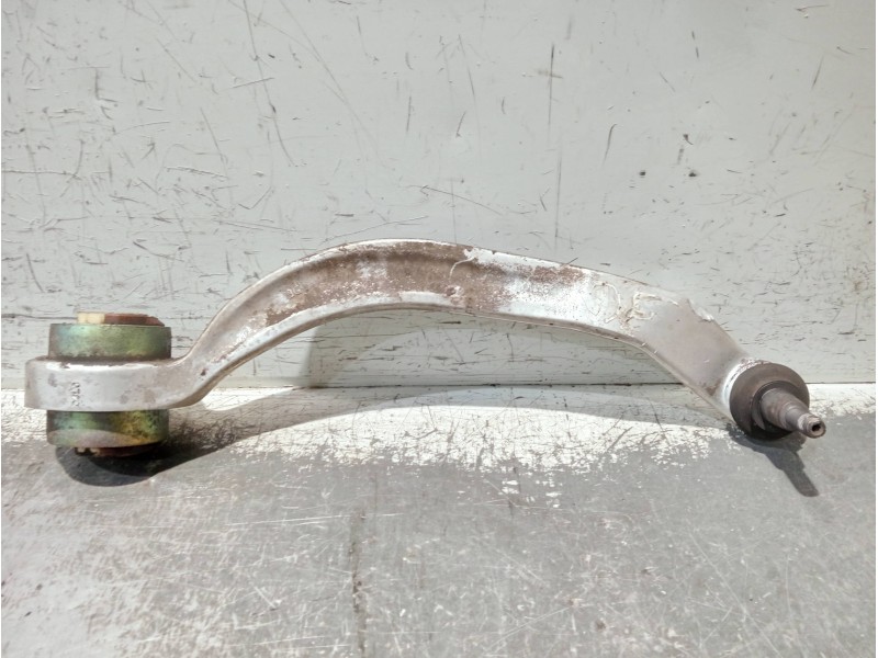 Recambio de brazo suspension inferior delantero derecho para audi a6 avant (4b5) referencia OEM IAM   