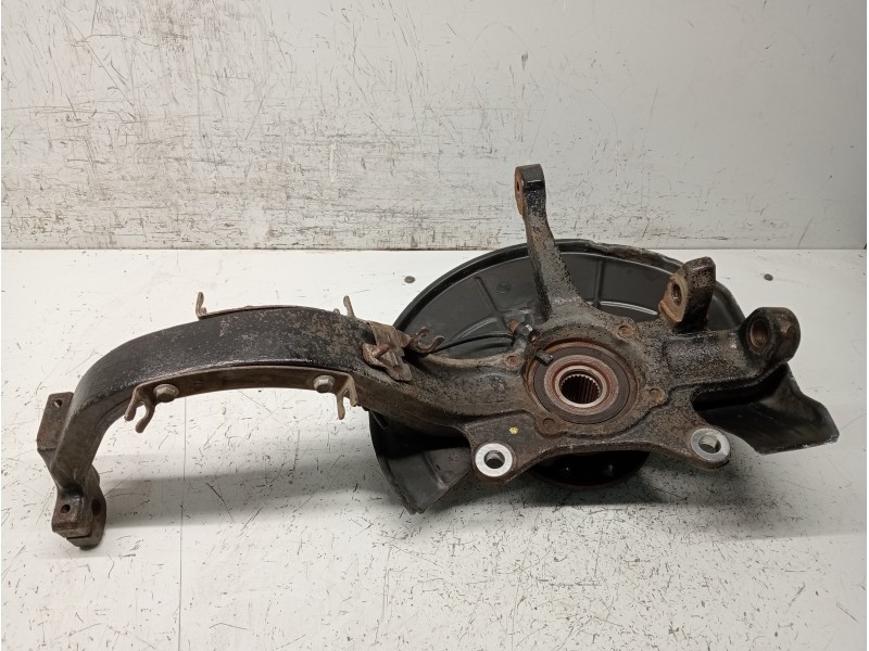 Recambio de mangueta delantera izquierda para lancia thesis (115) referencia OEM IAM   