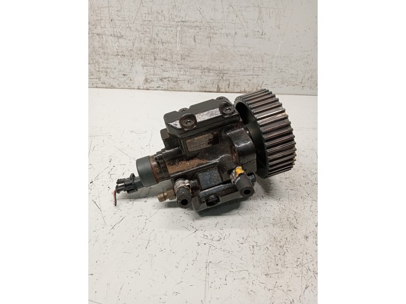 Recambio de bomba inyeccion para lancia thesis (115) referencia OEM IAM 0445010006  