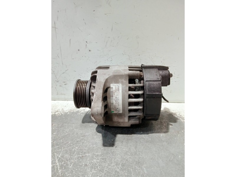 Recambio de alternador para fiat stilo (192) referencia OEM IAM 46782213 63321826 