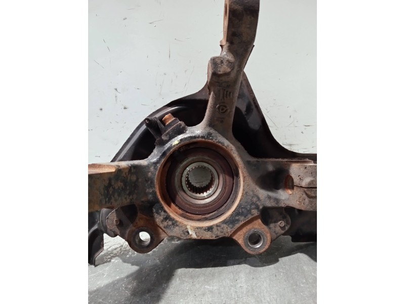 Recambio de mangueta delantera derecha para fiat stilo (192) referencia OEM IAM   