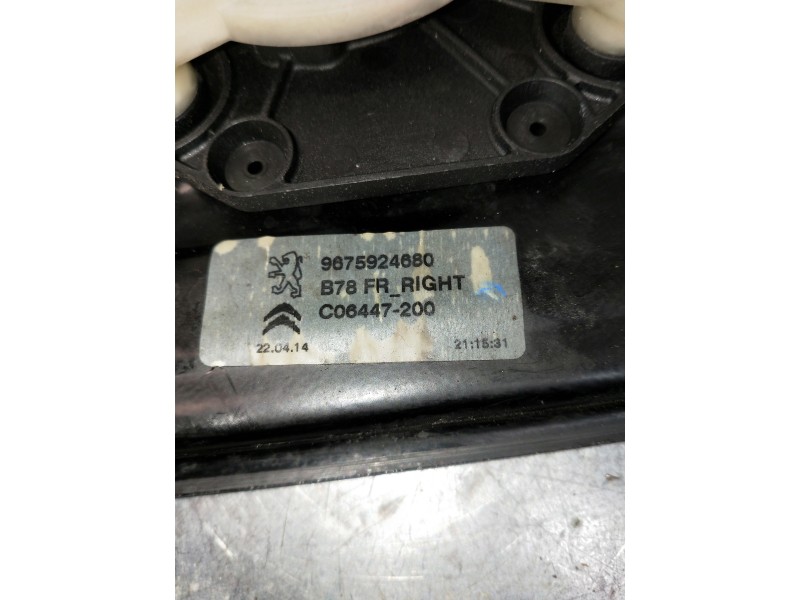 Recambio de elevalunas delantero derecho para citroen c4 picasso referencia OEM IAM 9675924680  