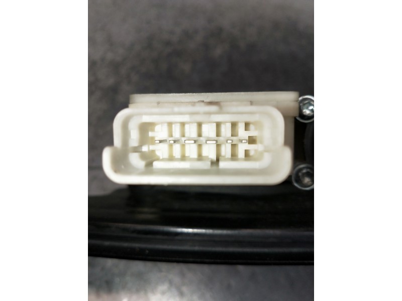 Recambio de elevalunas trasero derecho para citroen c4 picasso referencia OEM IAM 9676172380  5P