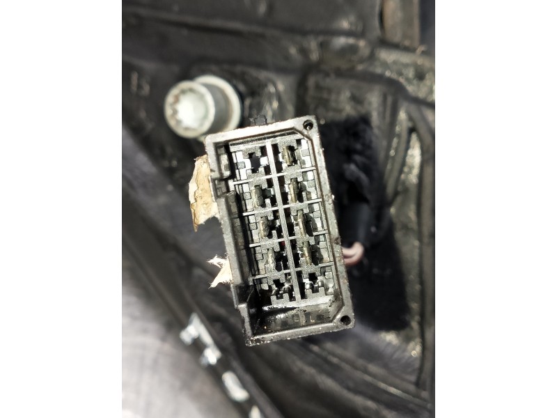 Recambio de retrovisor derecho para audi s6 berlina (4b4) referencia OEM IAM ELÉCTRICO 1 ENCHUFE 7 CABLES