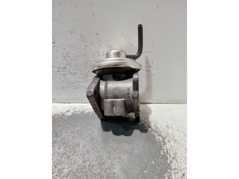 Recambio de valvula egr para audi a3 (8p) 2.0 tdi referencia OEM IAM 038129637D  