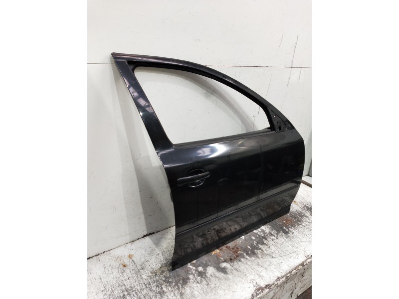 Recambio de puerta delantera derecha para skoda octavia berlina (1z3) referencia OEM IAM   5P