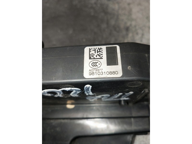 Recambio de motor cierre centralizado trasero izquierdo para citroen c4 picasso referencia OEM IAM 9810310880  5P