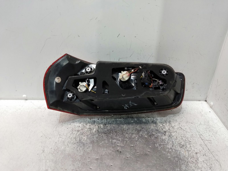 Recambio de piloto trasero derecho para citroen c4 picasso referencia OEM IAM   