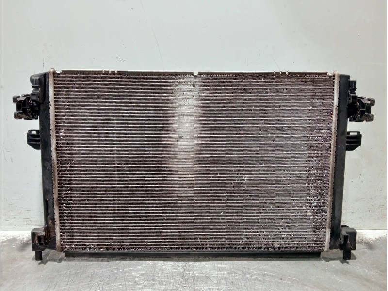 Recambio de radiador agua para volkswagen touran (5t1) referencia OEM IAM 5Q0121251GB  