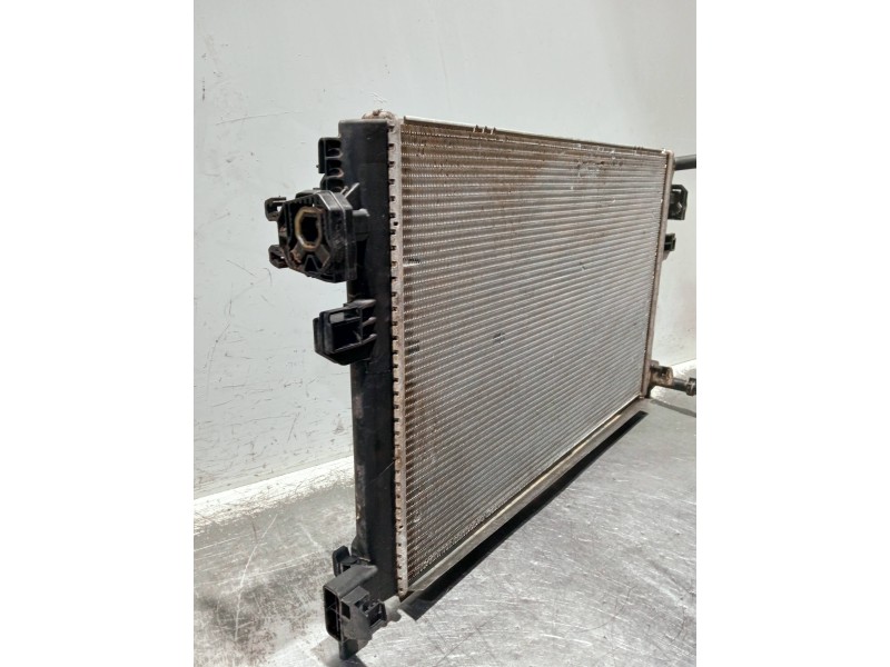 Recambio de radiador agua para volkswagen touran (5t1) referencia OEM IAM 5Q0121251GB  