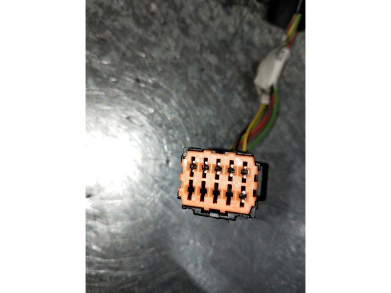 Recambio de retrovisor izquierdo para citroen c4 picasso referencia OEM IAM   ELECTRICO