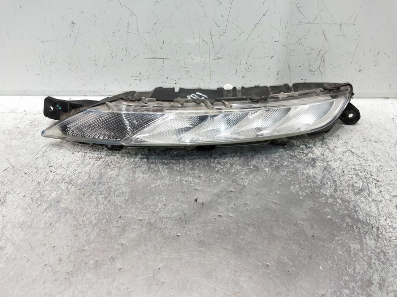 Recambio de faro izquierdo para citroen c4 picasso referencia OEM IAM 9676036380 89208991 