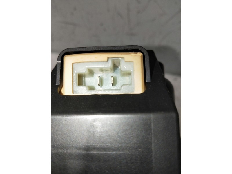 Recambio de volante para citroen c4 picasso referencia OEM IAM 5P1331000  