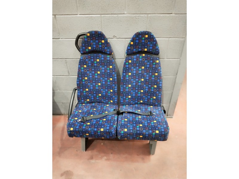 Recambio de asiento para volkswagen crafter combi (2e) referencia OEM IAM   