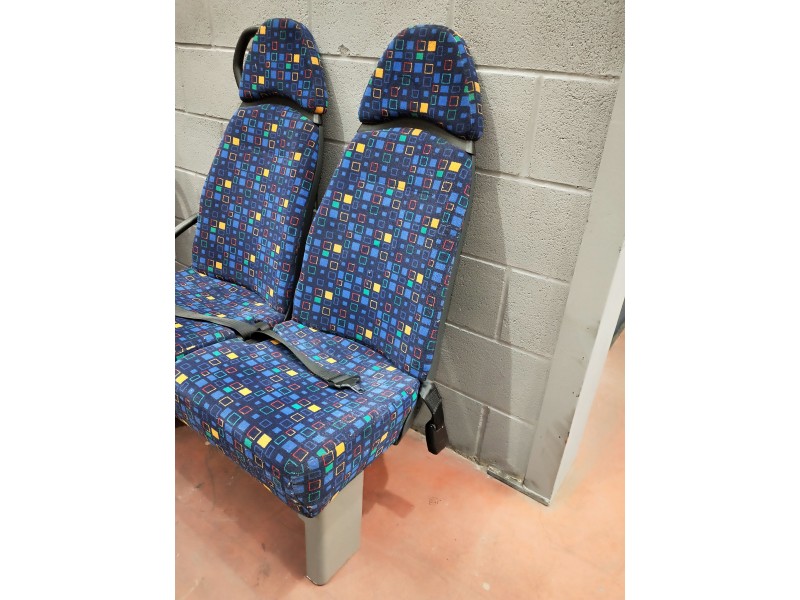 Recambio de asiento para volkswagen crafter combi (2e) referencia OEM IAM   